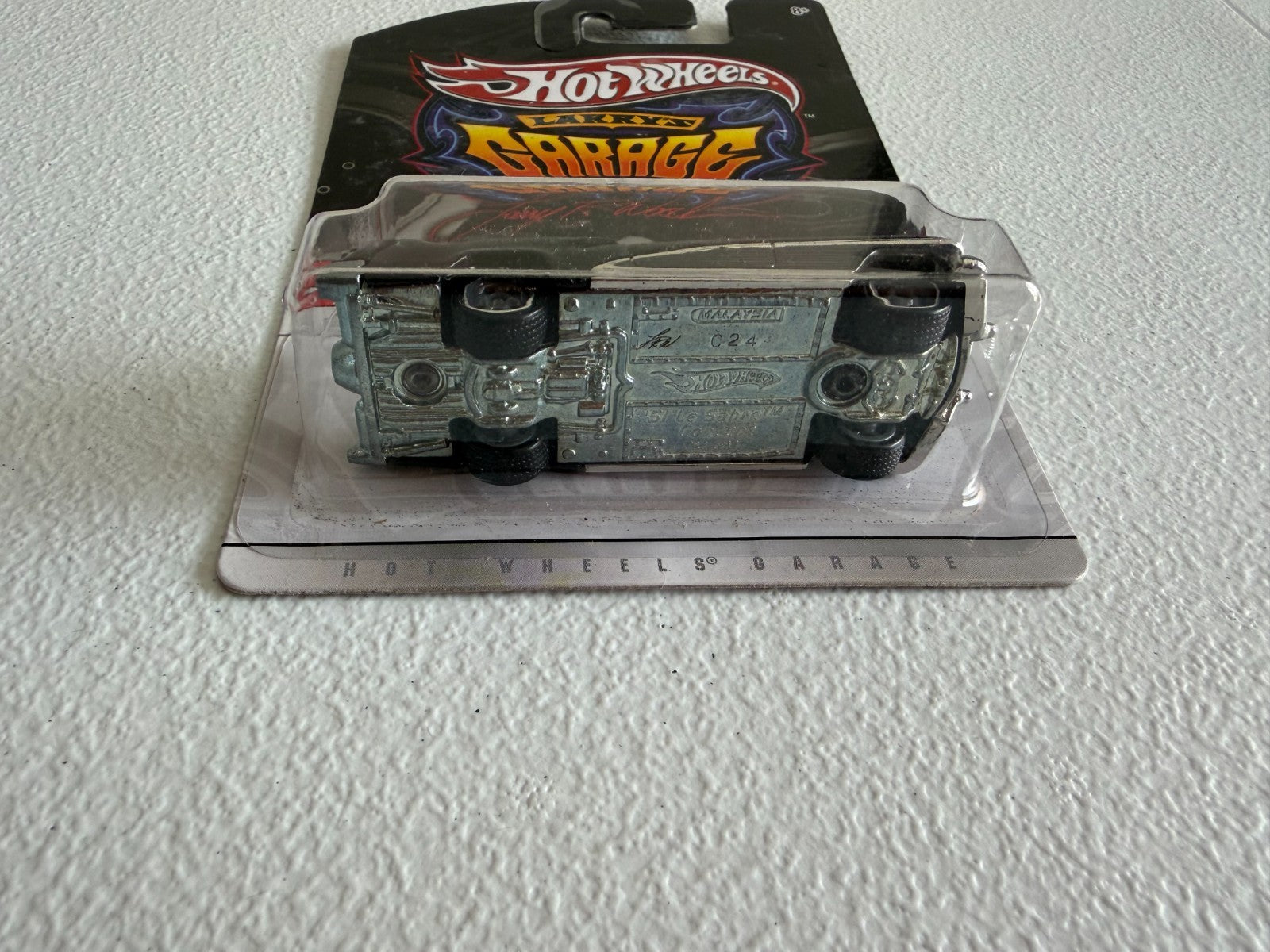 47523734
