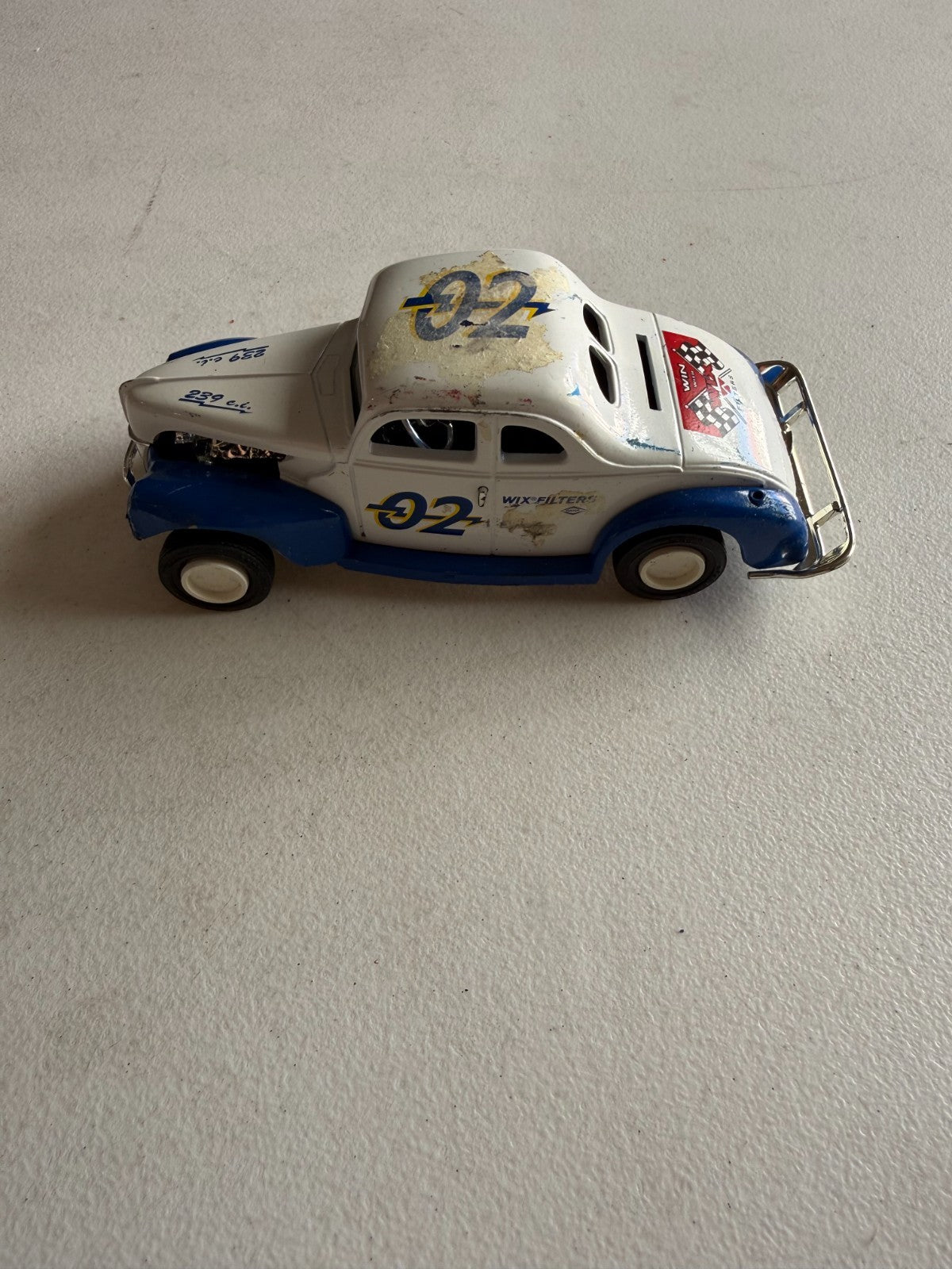 47843041
