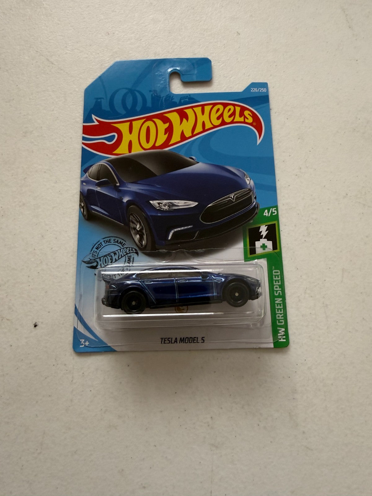 47549628
