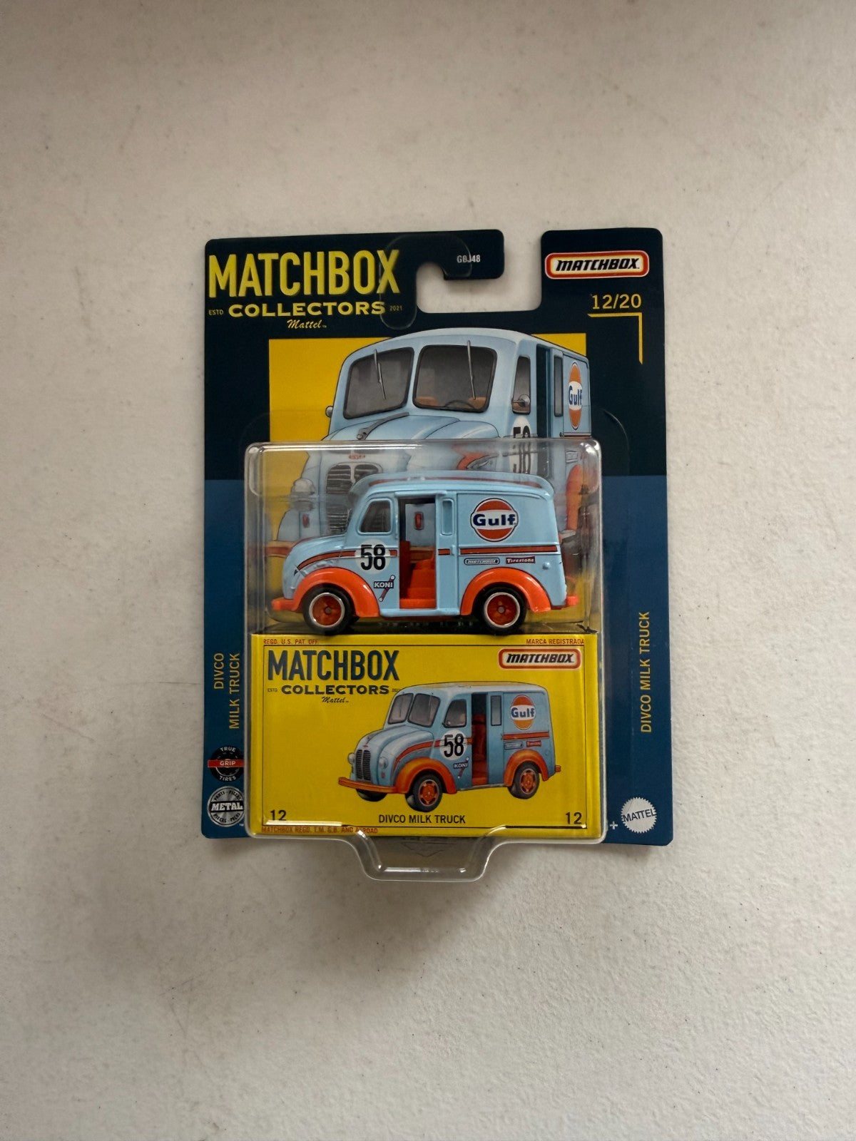 47720303