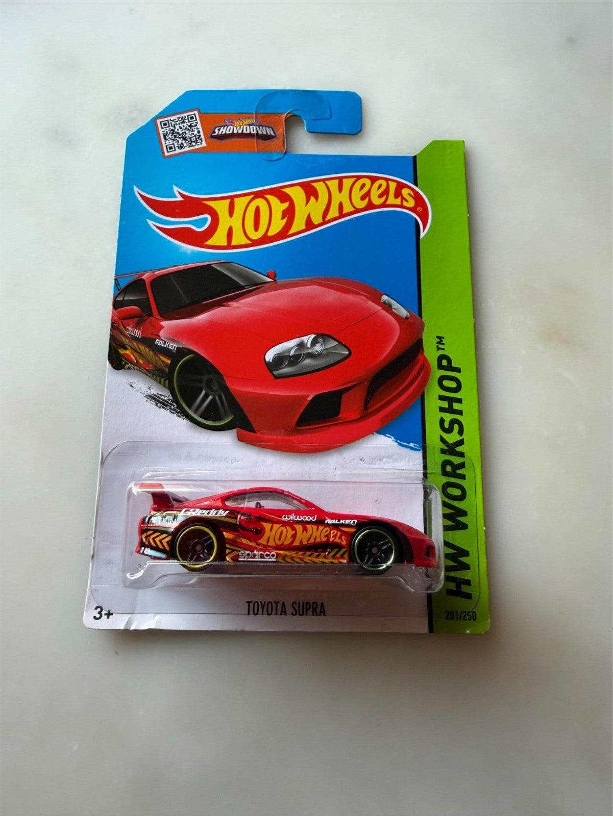 47018332