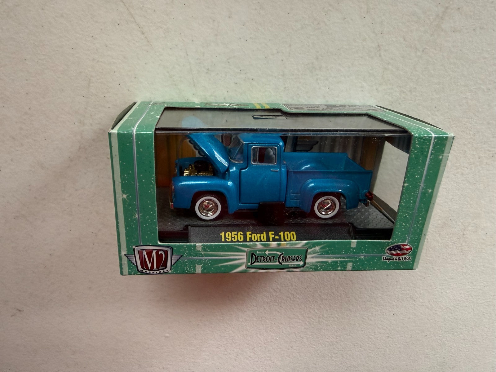 47563018