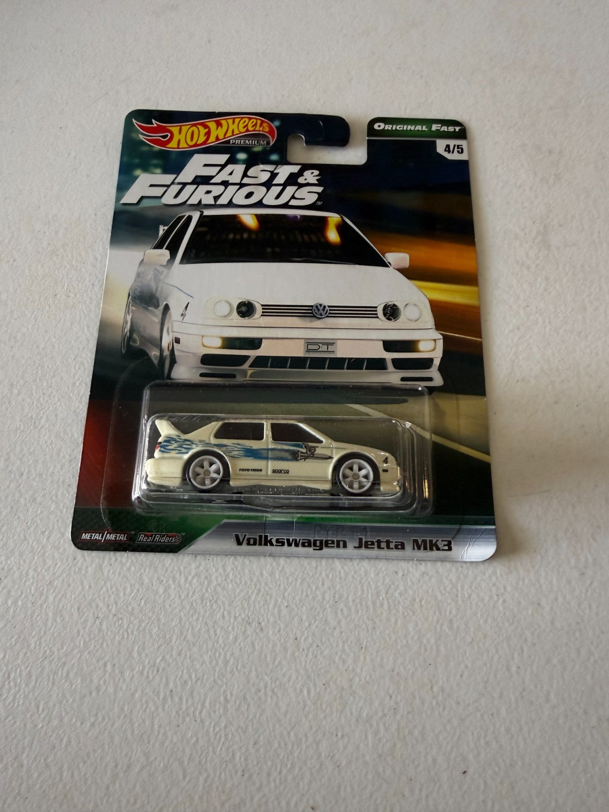 47518823