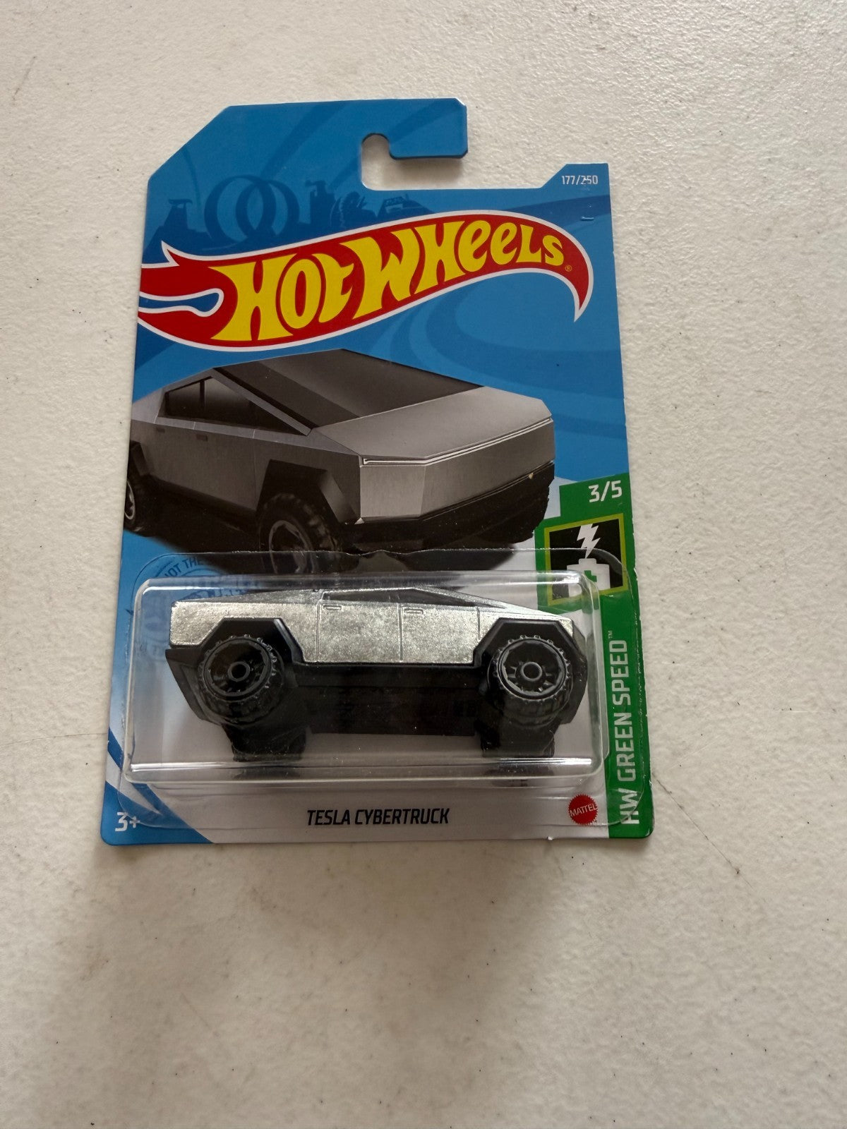 47540897