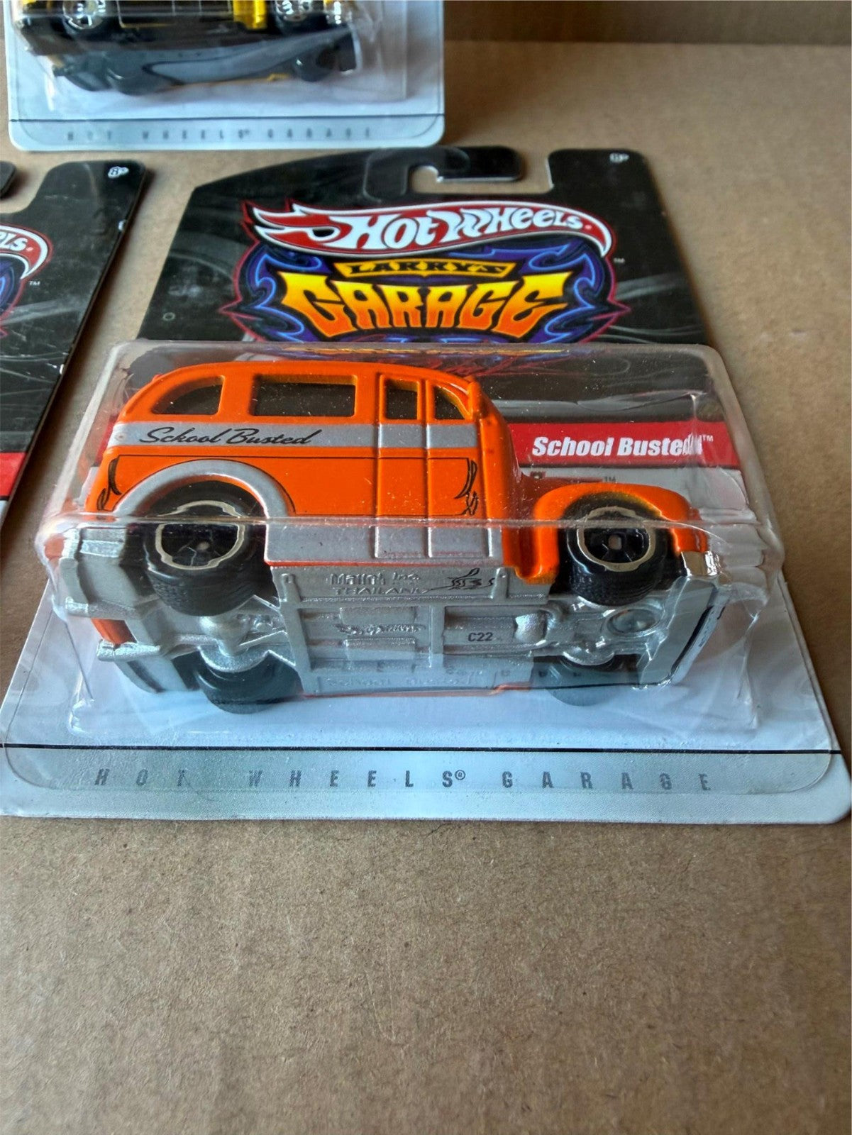 47004543