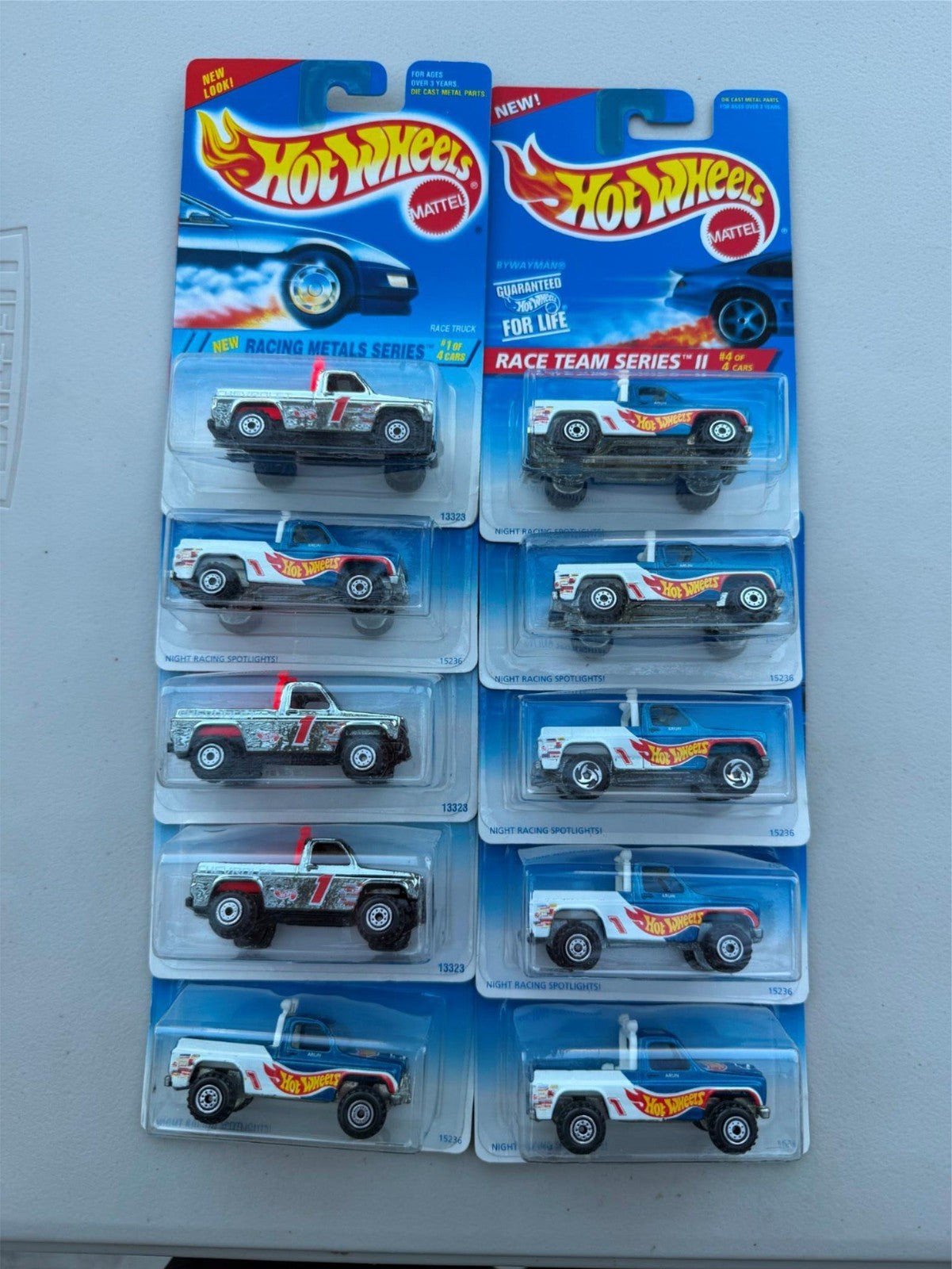 47054918