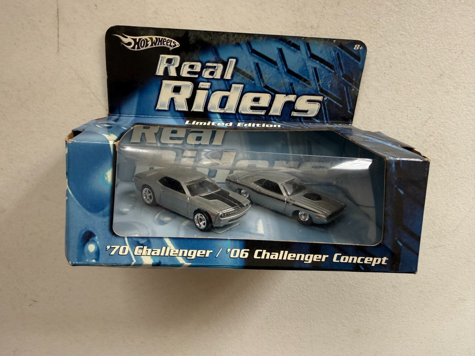 47560306