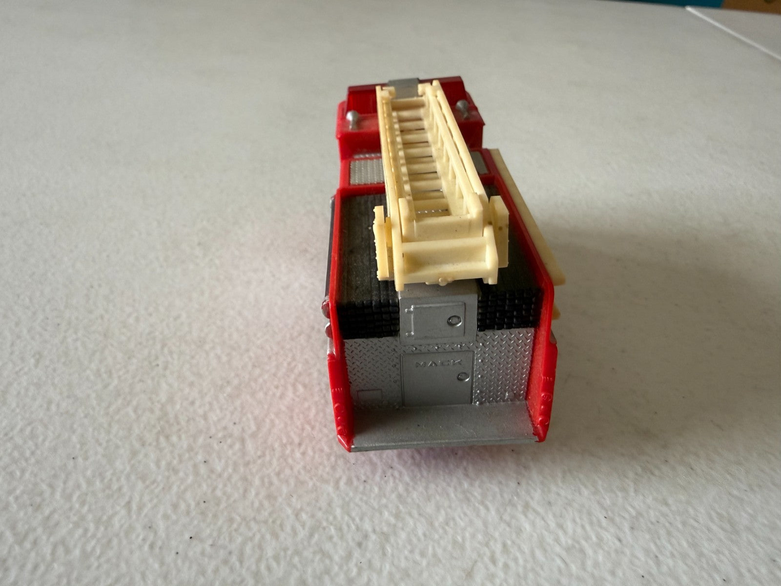 47742592