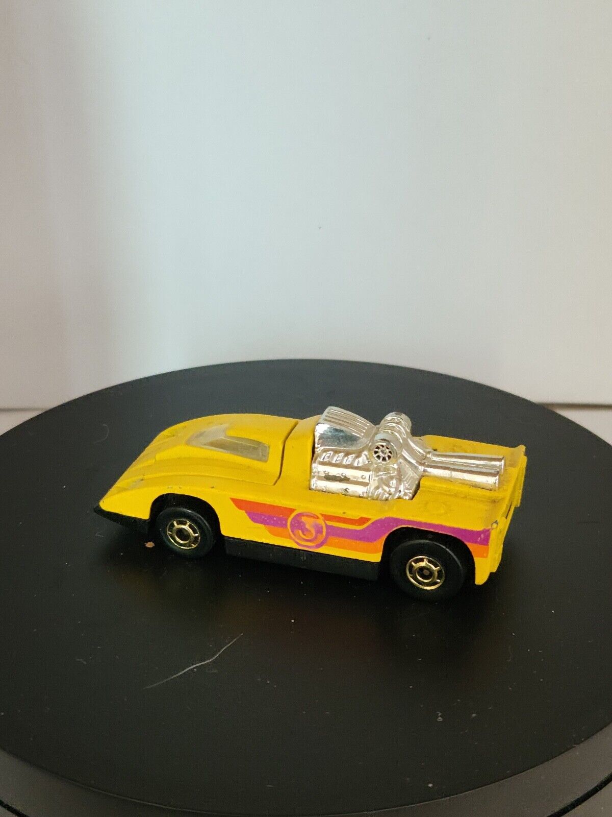 Hot Wheels 1980 Yellow Cannonade Twin Turbo # 3 Race Car LC82