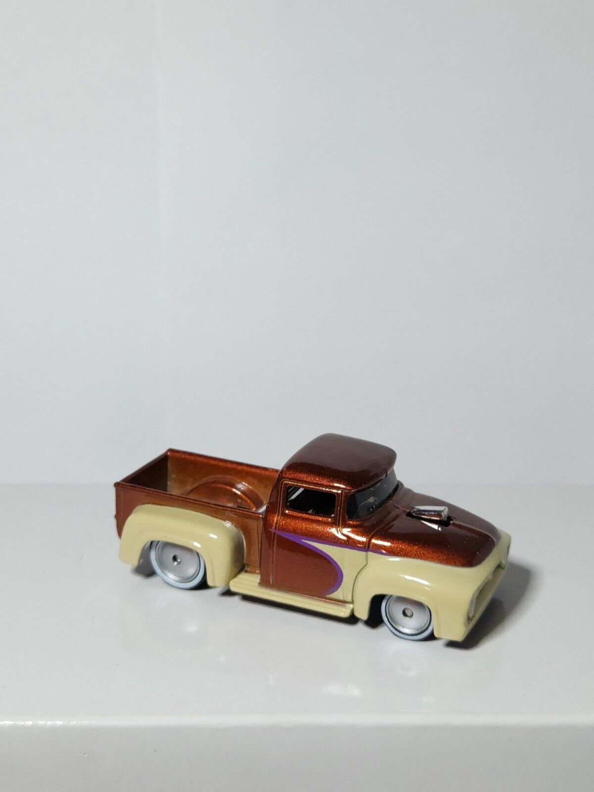 Hot Wheels Boulevard '56 Ford Big Hits Real Riders Loose Cars LC85