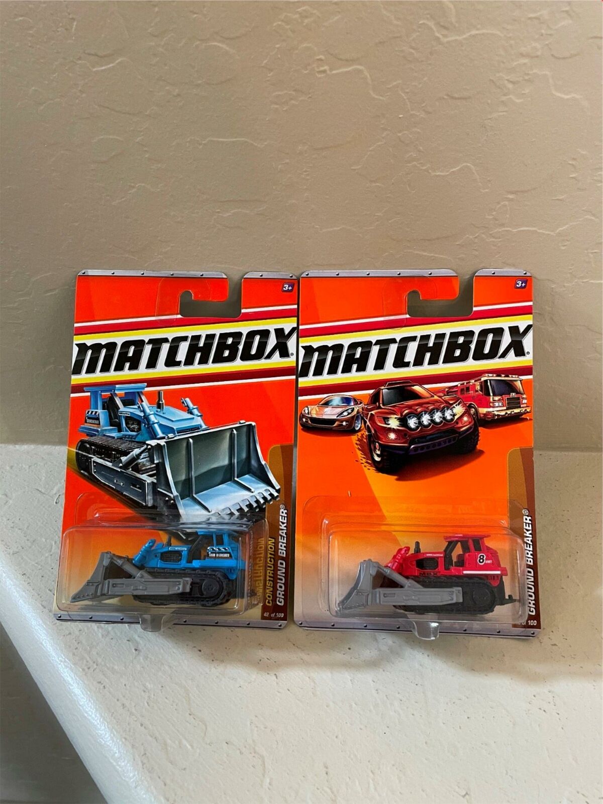 Matchbox Lot 2X Construction Ground Breaker #42/100 Blue & Red V46