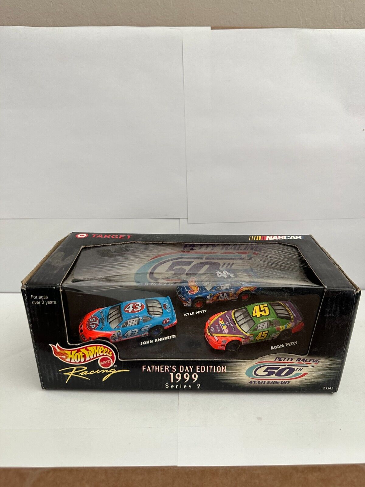 Hot Wheels Racing Father's Day Edition 1999 Series 2 L35