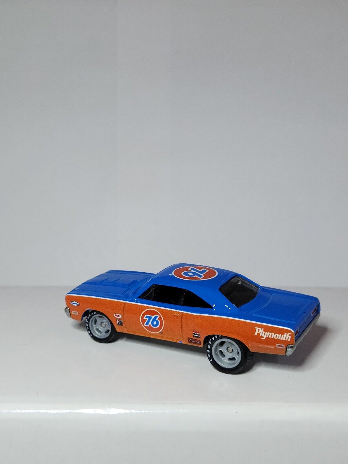 Hot Wheels Premium Car Culture '70 Plymouth Roadrunner From 2 Pack LC88