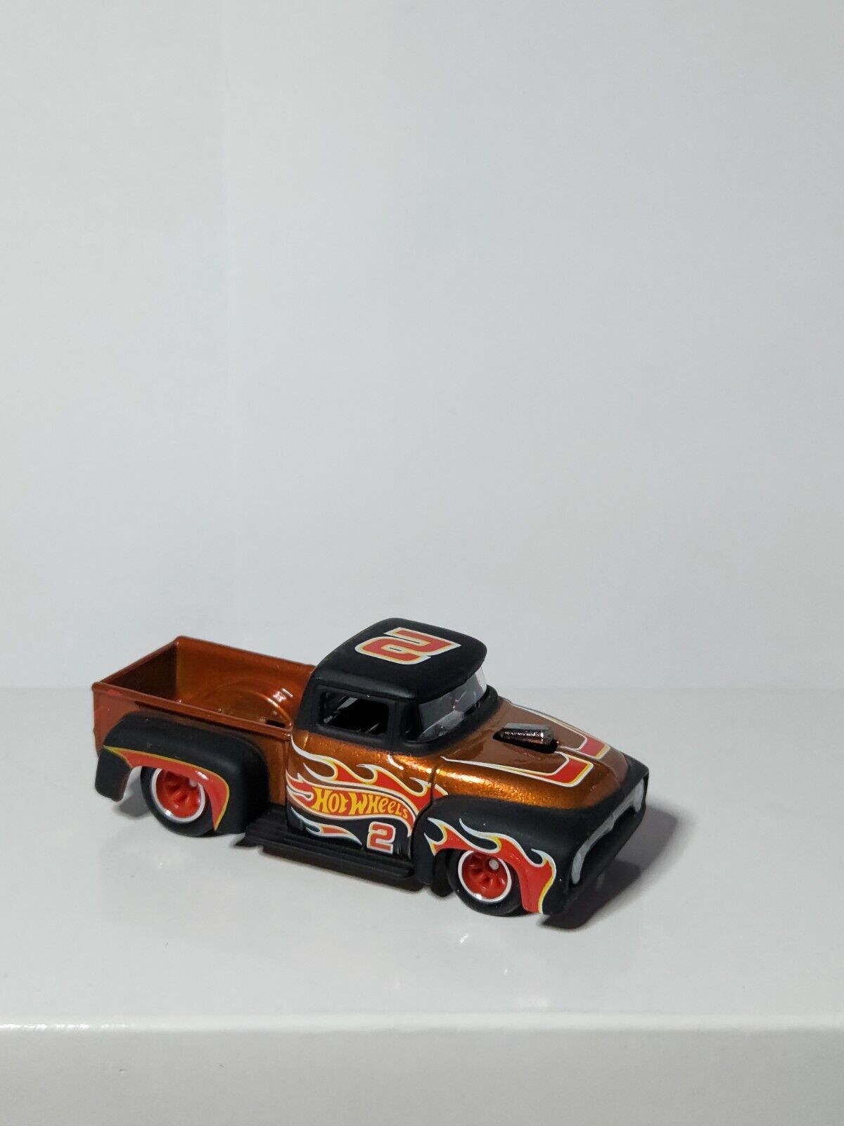 Hot wheels Custom '56 Ford Lkw 2014 Sammler Edition Locker Autos LC85