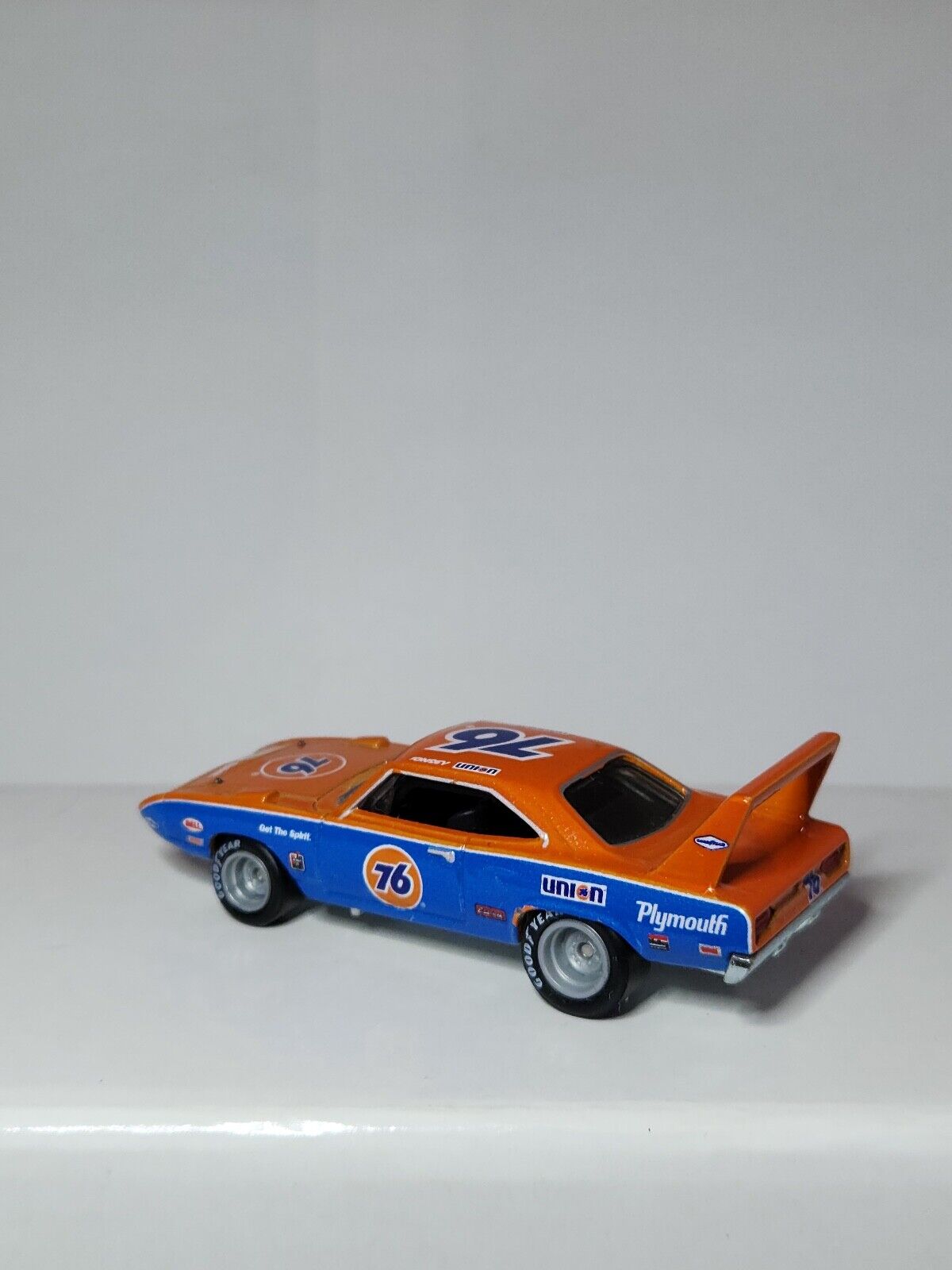 Hot Wheels Premium Car Culture '70 Plymouth Superbird From 2 Pack LC88