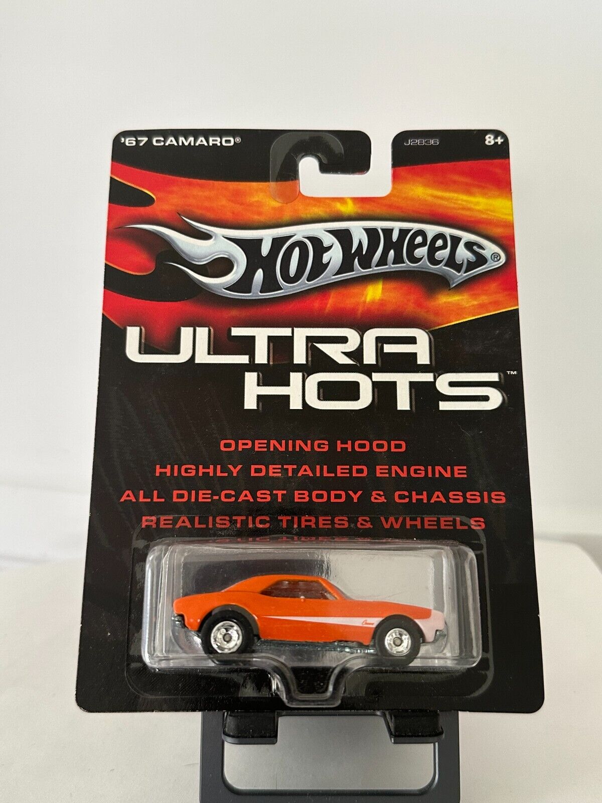 Hot Wheels Ultra Hots '67 Camaro Opening Hood L74