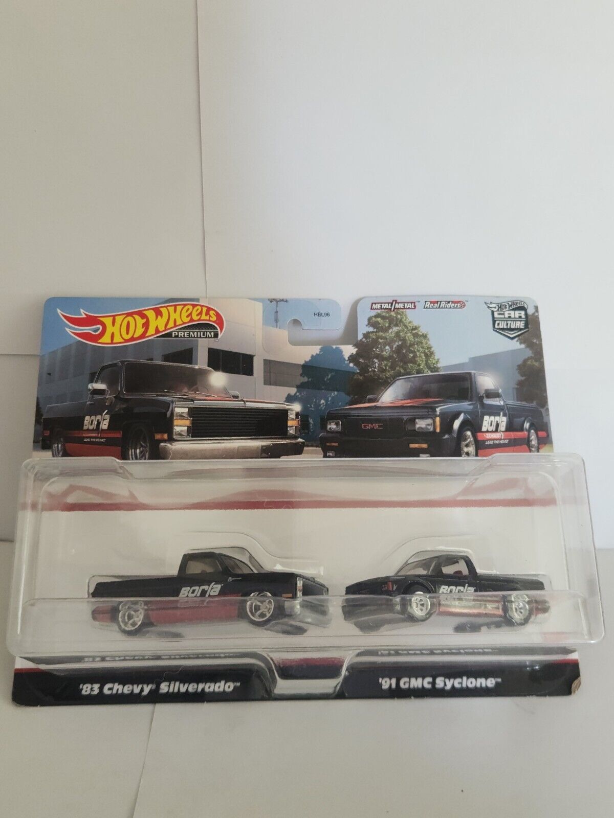 Hot Wheels Car Culture '83 Chevy Silverado '91 GMC Syclone Real Riders L26