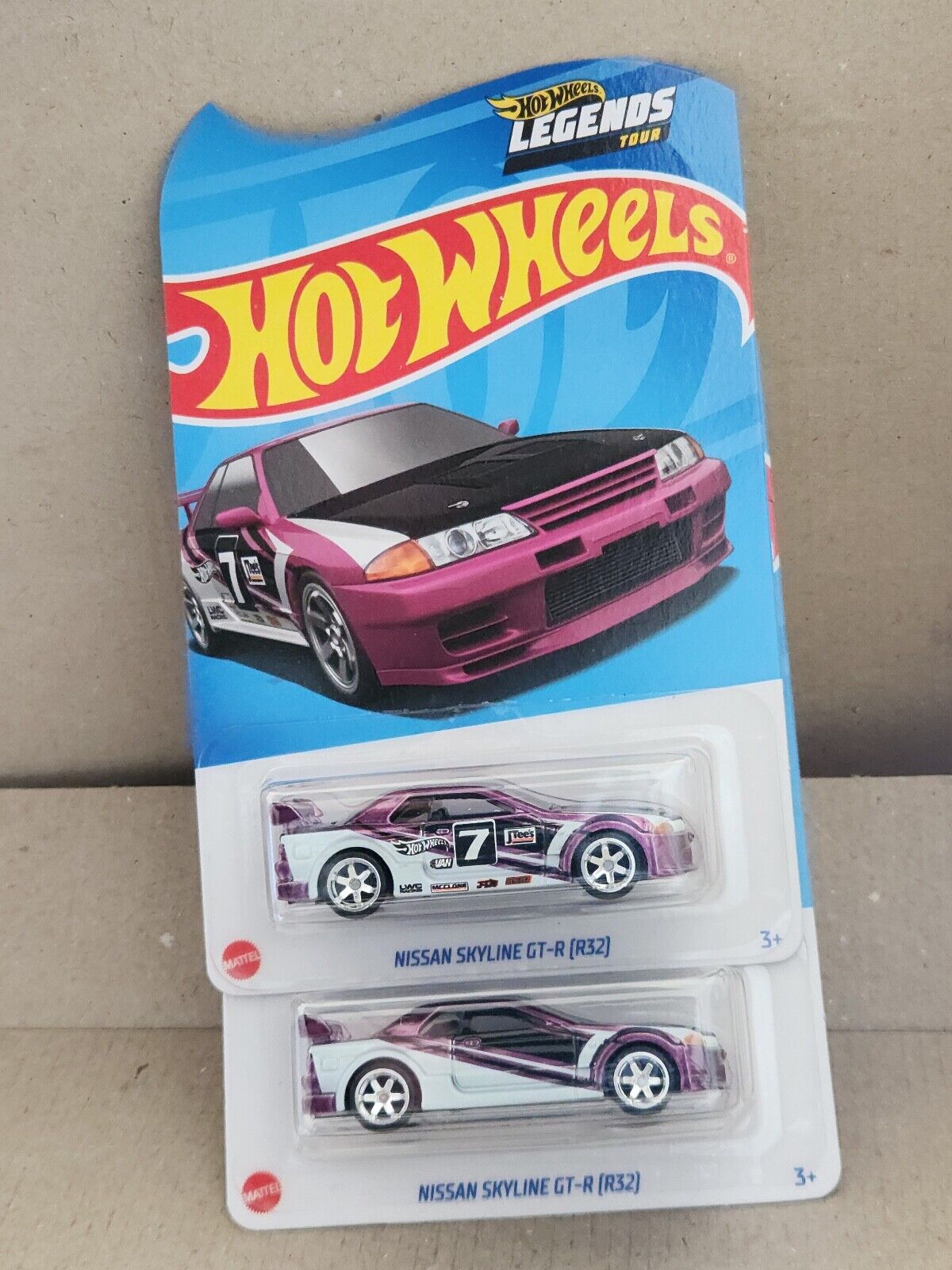 Hot Wheels  Legends Tour Nissan Skyline GT-R R32 ERROR with Protector  K14